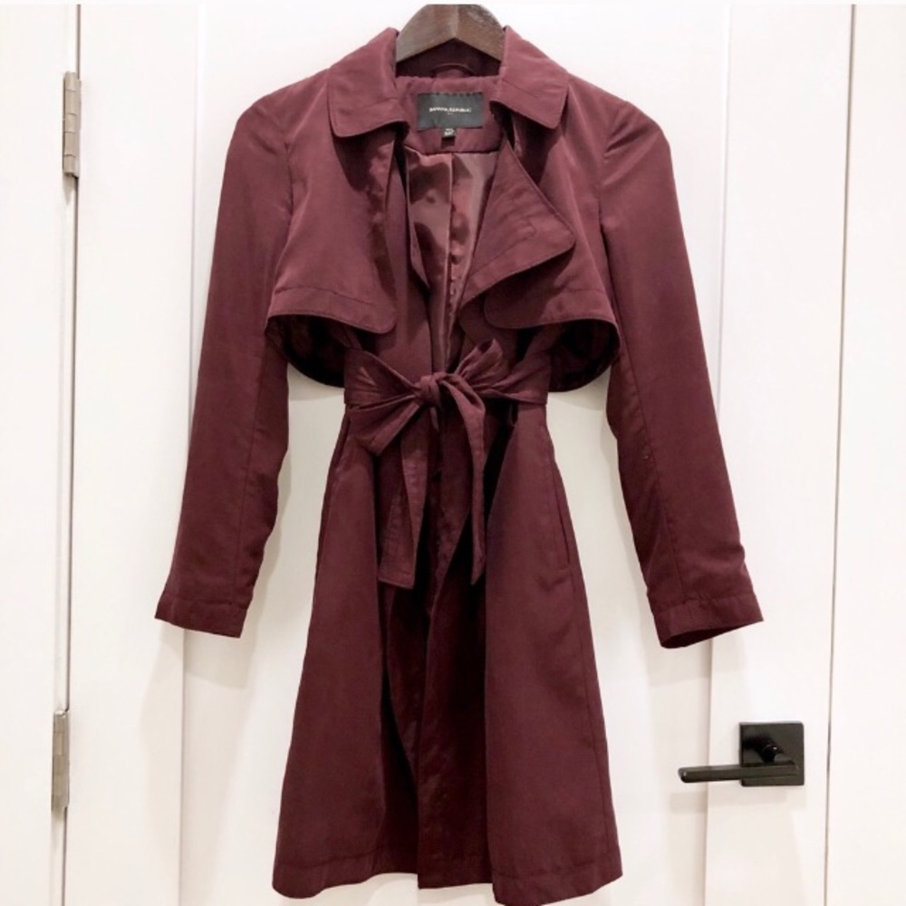 Banana republic light trench coat